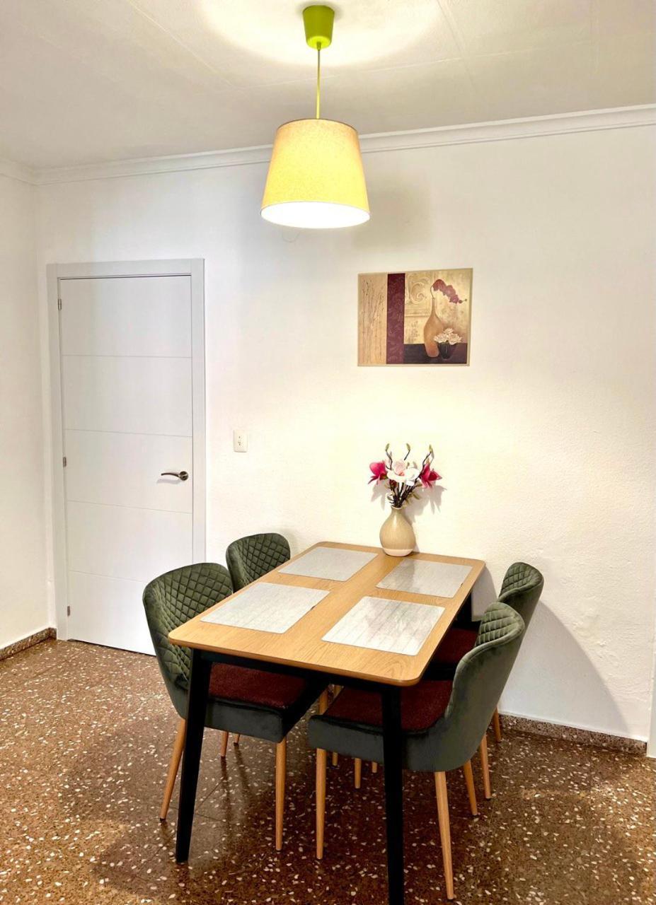 Comfortable Apartment With Wi-Fi Alicante Kültér fotó